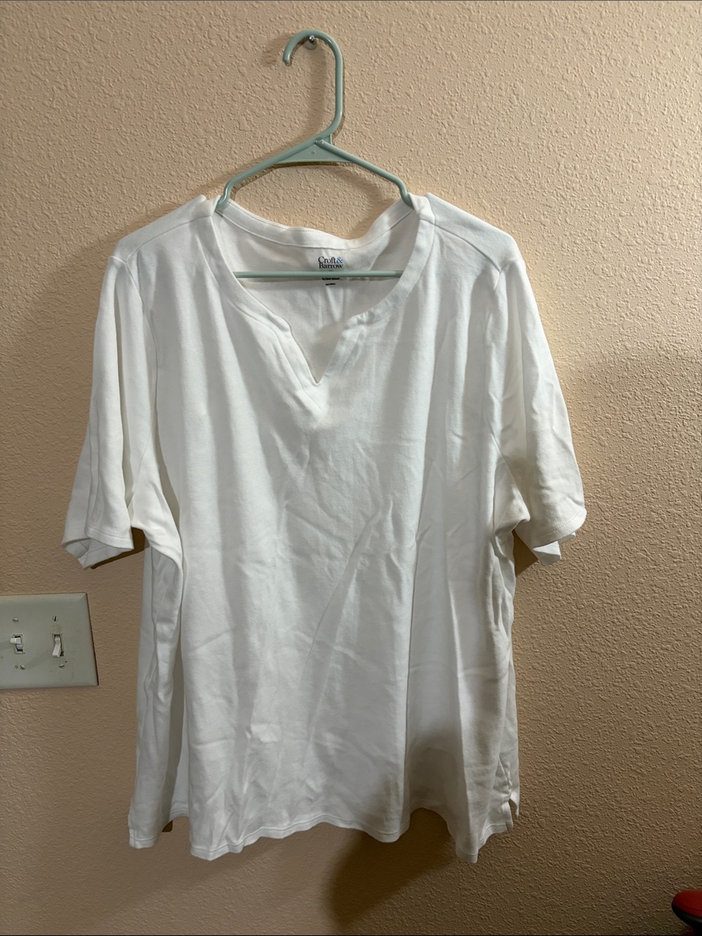 croft & barrow White Short-Sleeve Notch-Neck Henley Tee